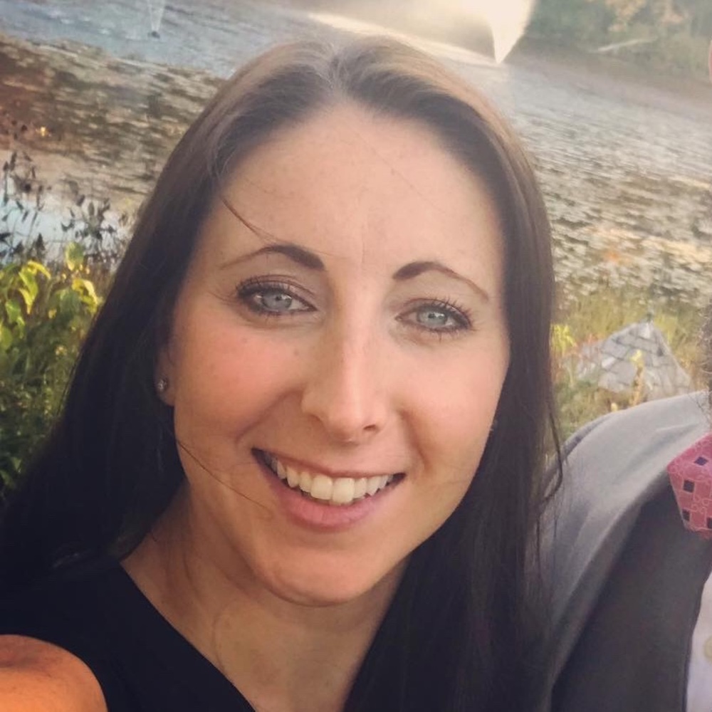 Meet your Posher, Andrea